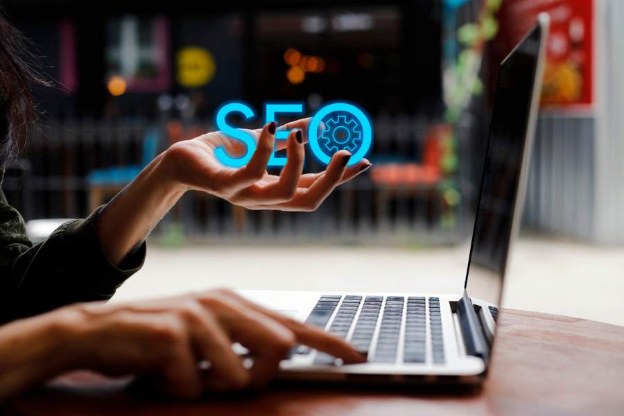 Parasite SEO: qué es, beneficios y riesgos